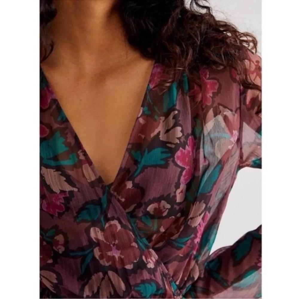 Free People Flume Printed Asymmetrical Floral Sheer Wrap‎  Tunic Medium